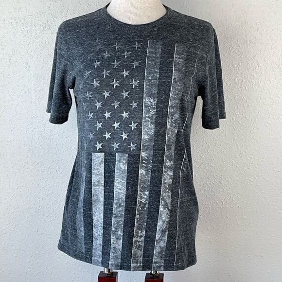 Apt. 9 Tops - Pre-Owed Apt. 9 Womens Dark Gray American Flag 🇺🇸 Short Sleeve Top Size S